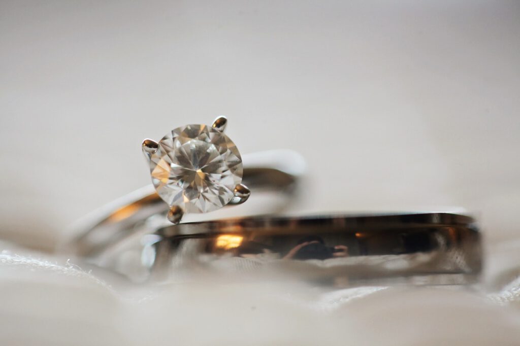 ring met diamant kopen